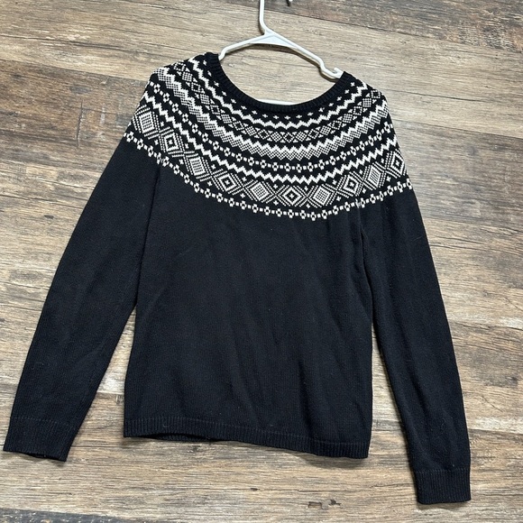 Talbots Sweaters - Talbots Black and White Patterned‎ Sweater